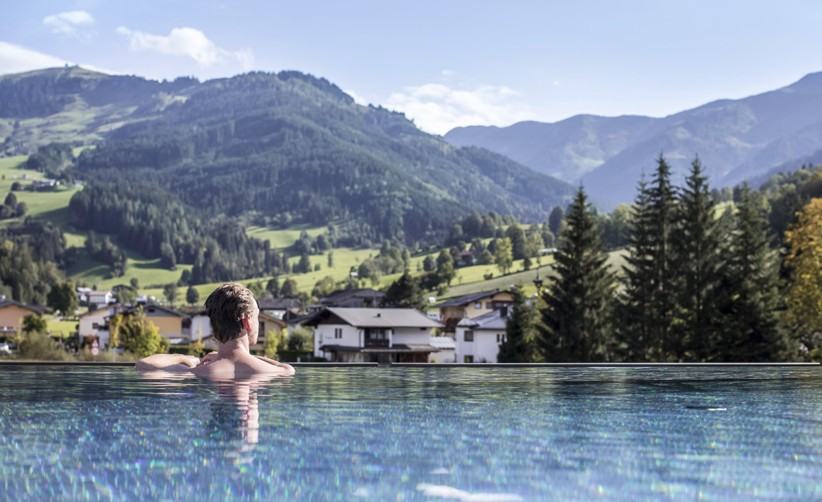 Hotel Sepp Infinity Pool im Erwachsenenhotel